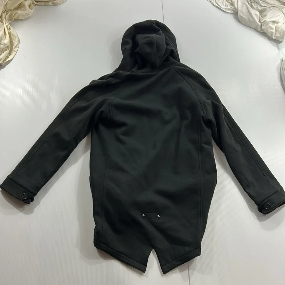192. Classic‎ Black Double-Breasted Pea Coat (M)